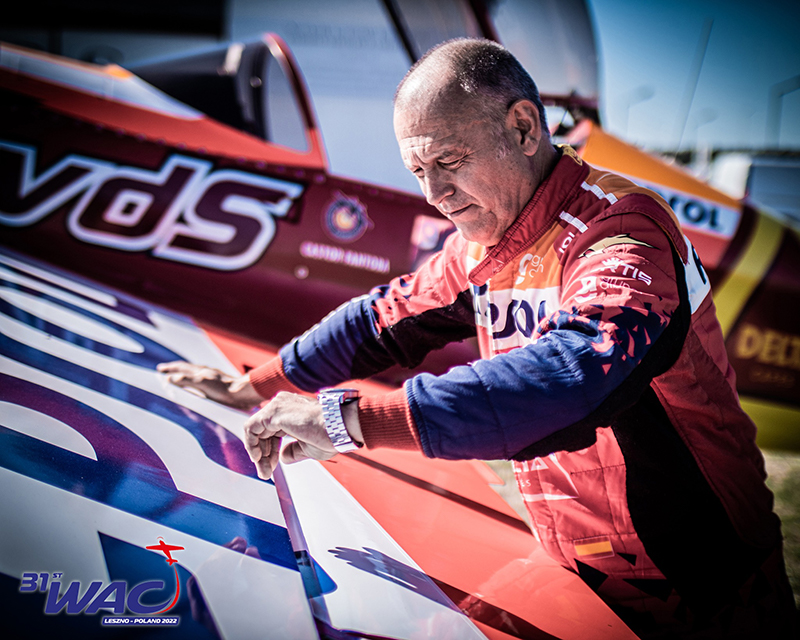 Plata para Cástor Fantoba en el Campeonato del Mundo de Vuelo Acrobático
